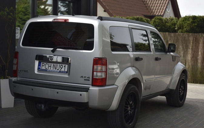 Dodge Nitro cena 29800 przebieg: 169000, rok produkcji 2007 z Chodzież małe 254